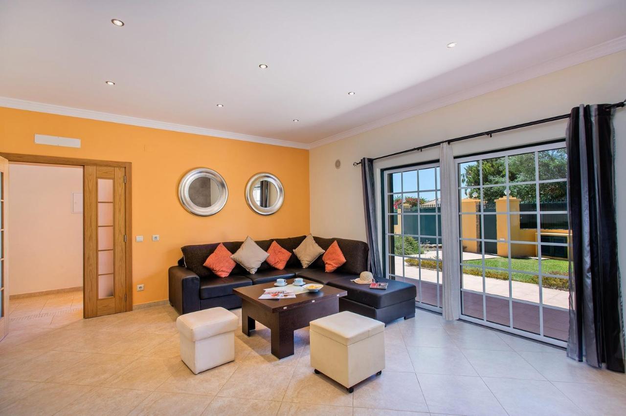Villa Nincha - Heated Pool - Free Wi-Fi - Air Con Albufeira Exterior photo